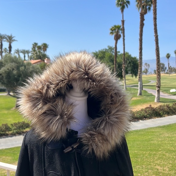 Abercrombie and Fitch blogger favorite Togo black wool faux fur collar jacket Sm - Picture 3 of 8